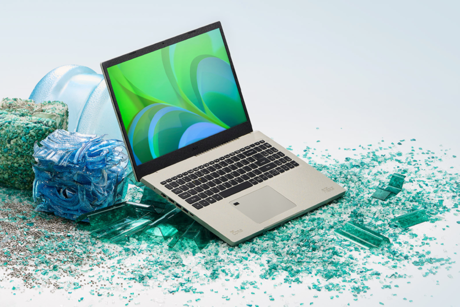 laptop ieftin bun